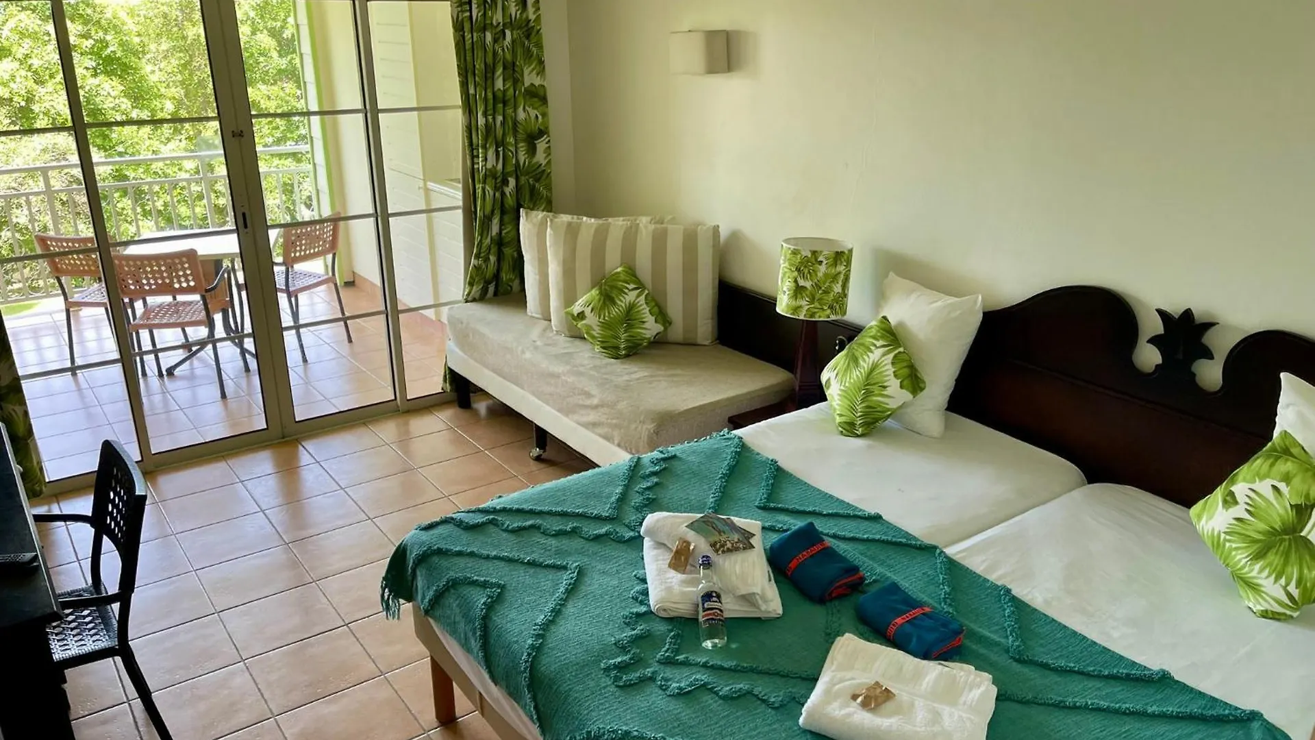 Aparthotel Studios Barbadine - Resorts Flats Sainte-Anne  Guadeloupe