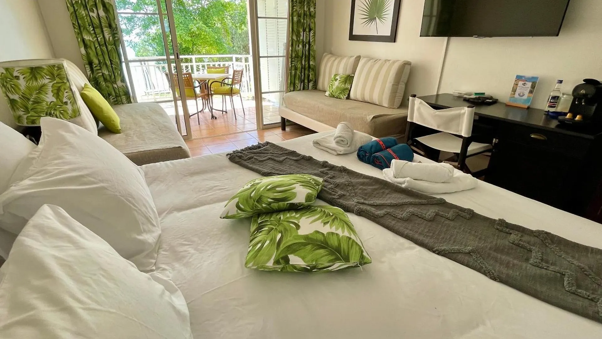 Aparthotel Studios Barbadine - Resorts Flats Sainte-Anne